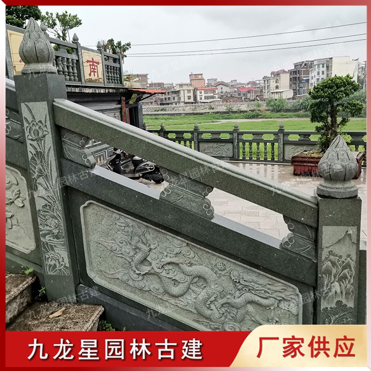 1622607318133325.jpg 青石欄桿石雕圖片